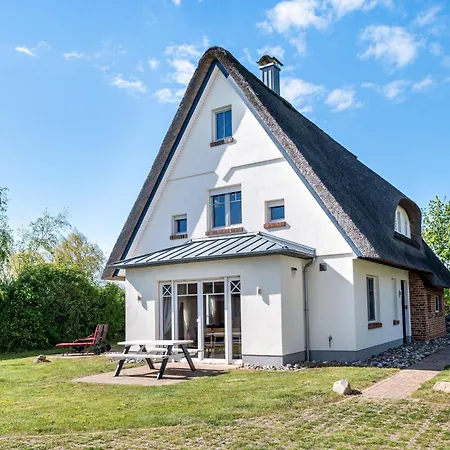 Fuer 8 Personen 168 Qm Holiday home *