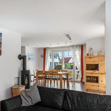Fuer 8 Personen 168 Qm * Neu Gaarz